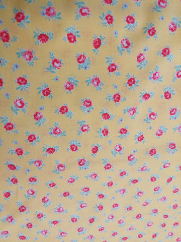 Flower Sugar cotton fabric by Lecien 31131-50 Roses on yellow