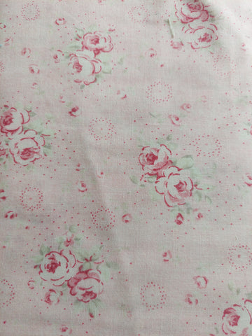Durham cotton fabric by Lecien 9621P Roses on Light Pink