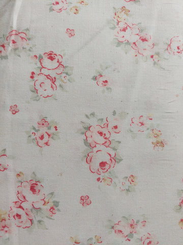 Durham Quilt Collection cotton fabric by Lecien 31071-10 Pink Roses on Cream