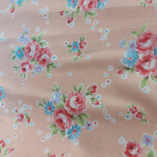 Yuwa cotton fabric  Roses on Yellow 819958B Roses on a Peach background