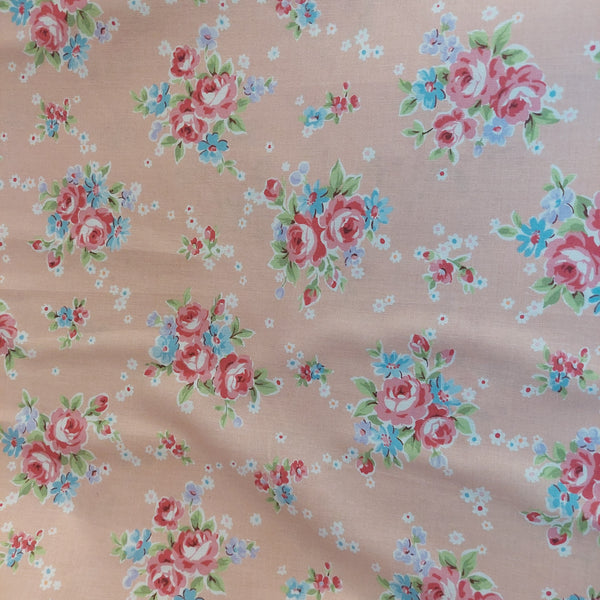 Yuwa cotton fabric  Roses on Yellow 819958B Roses on a Peach background