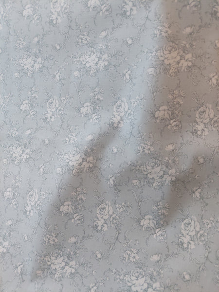 RuRu Bouquet cotton fabric by Quilt Gate Ru2420-15C Blue Rose Toile