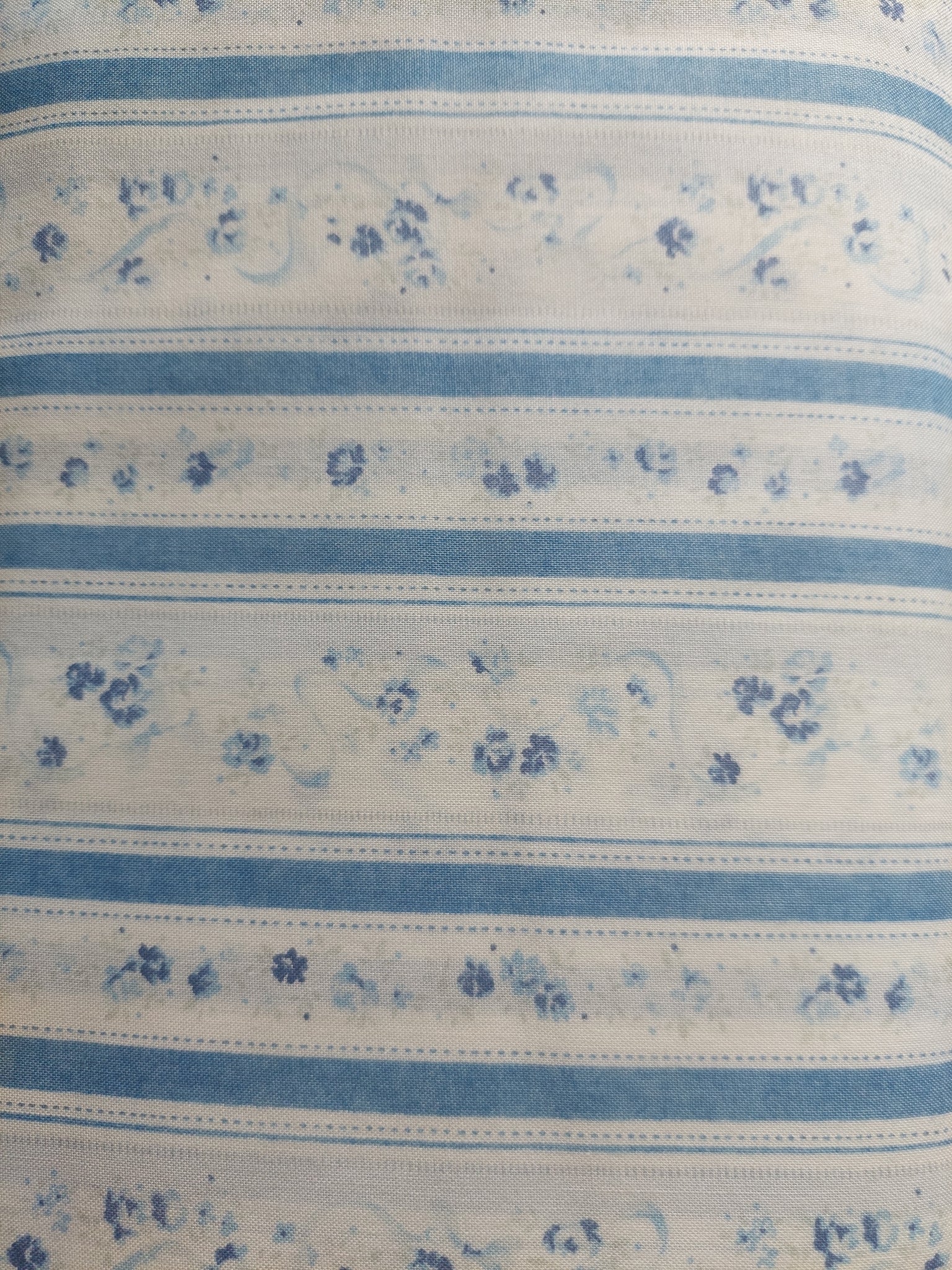 Durham Quilt Collection cotton fabric by Lecien 30818-70 blue stripe