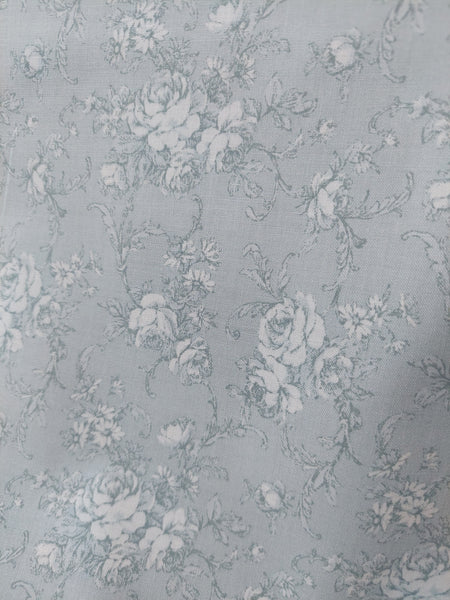 RuRu Bouquet cotton fabric by Quilt Gate Ru2420-15C Blue Rose Toile