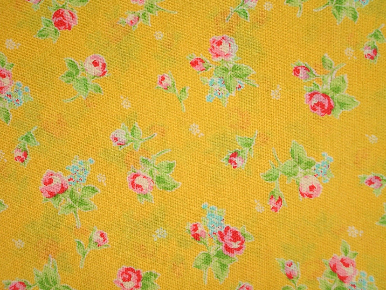 Flower Sugar cotton fabric by Lecien 30749-50 Roses on Yellow