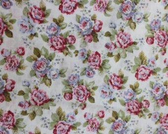 Yuwa cotton fabric  Scattered Roses on Cream YWP816844A
