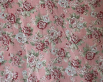 Yuwa cotton fabric  Scattered Roses on Pink YWP816844B
